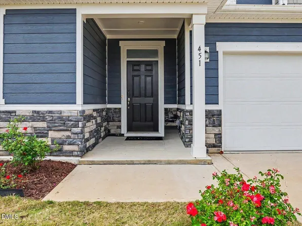 451 John Stark Dr, Fuquay Varina, NC 27526