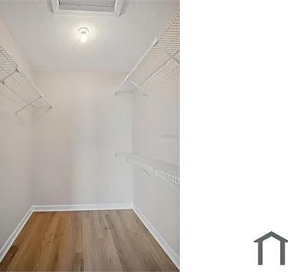 44 Club House Dr #105 — Photo 21