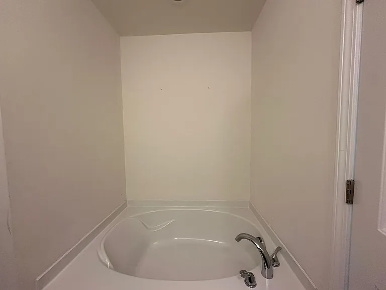 183 Polaris Ave — Photo 11