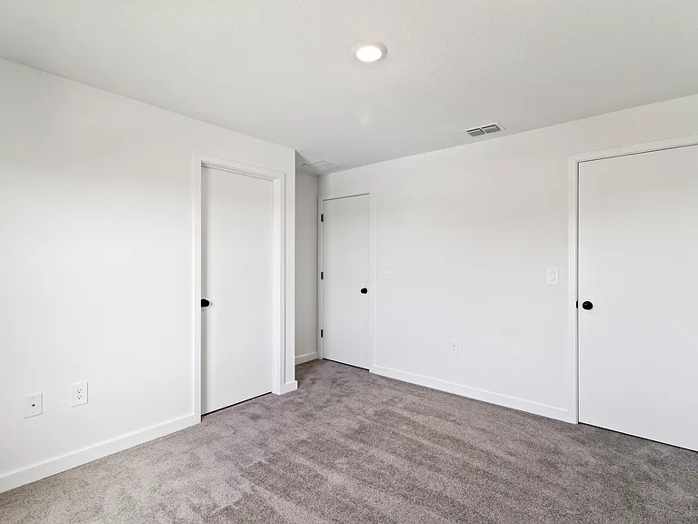 3250 Energy Dr — Photo 16