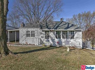 3052 S 44th St, Omaha, NE 68105