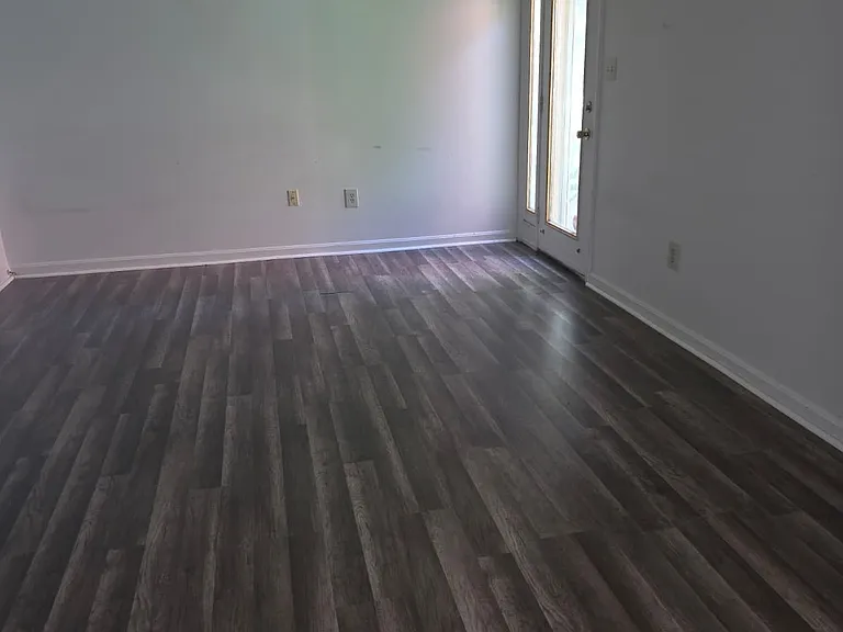 4740 Wainwright Cir — Photo 28