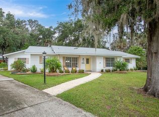 2915 Cocovia Way, Leesburg, FL 34748