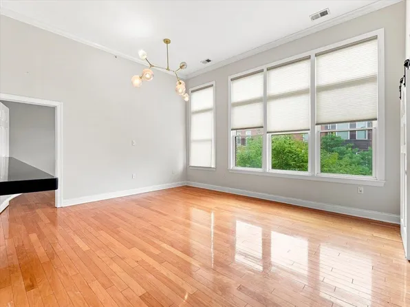 126 Dudley Street image 1 of 30
