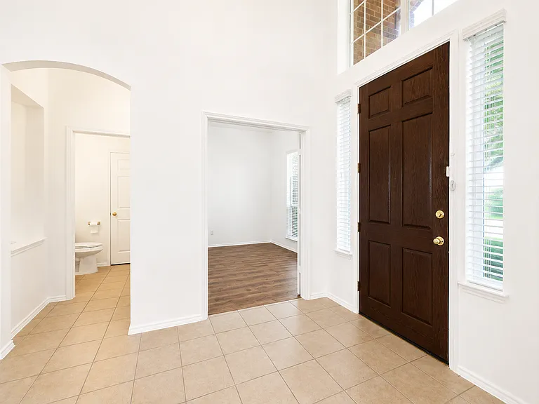 10057 Wyndbrook Dr — Photo 23