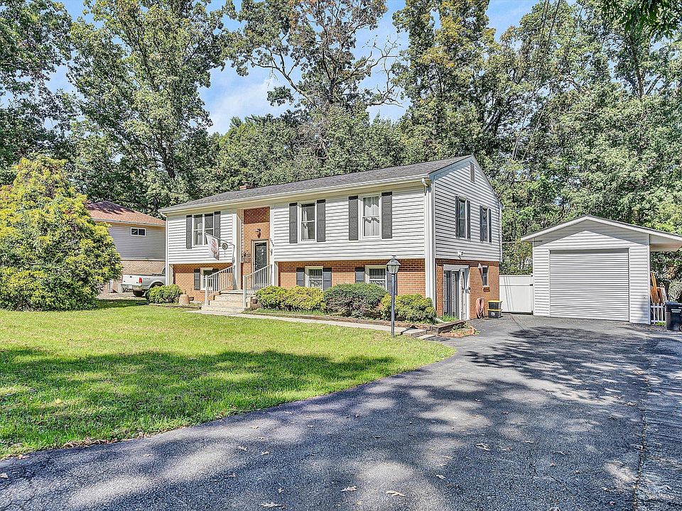 1st image of 2719 White Pelican Ln
