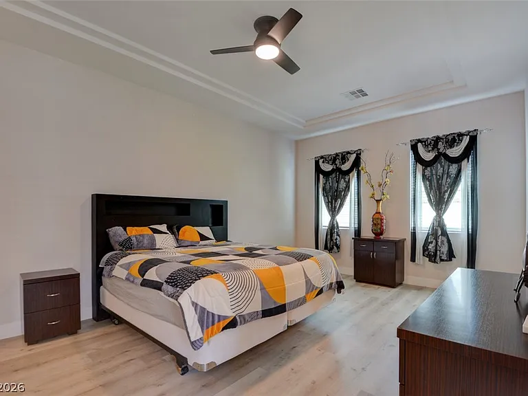 5534 Stormy Night Ct — Photo 16