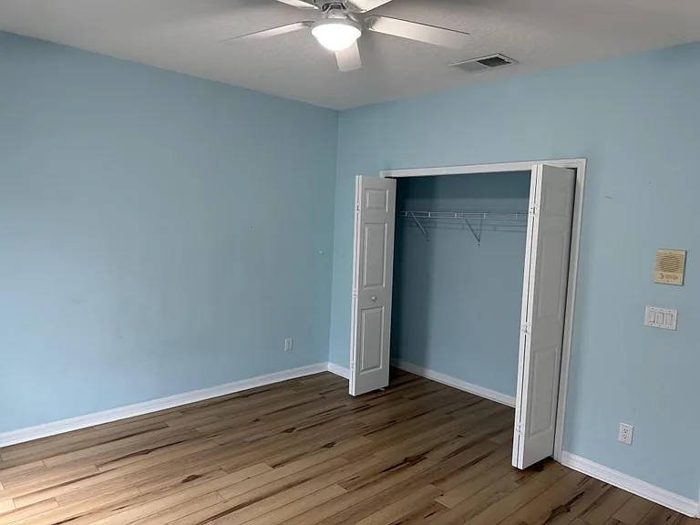 420 Park Lake Dr — Photo 45