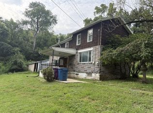 305 Repp Rd, New Kensington, PA 15068