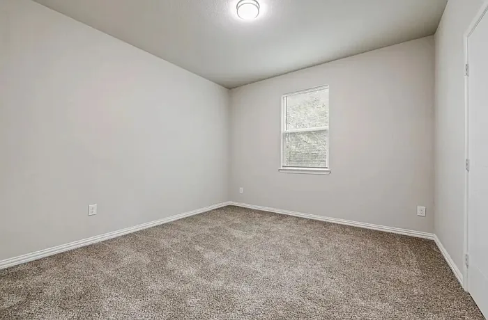 5612 Black Pine Cir — Photo 10