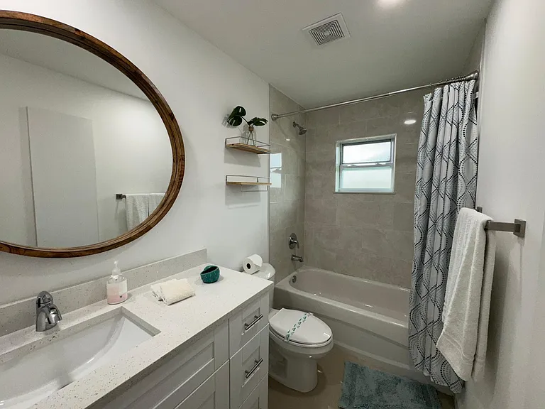 100 3rd St #1 — Photo 13
