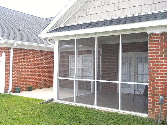 3rd image of 202 Hatteras Dr