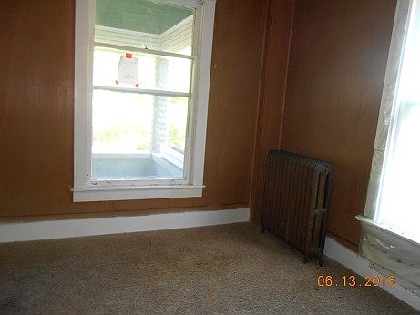2nd image of 318 N 16th St