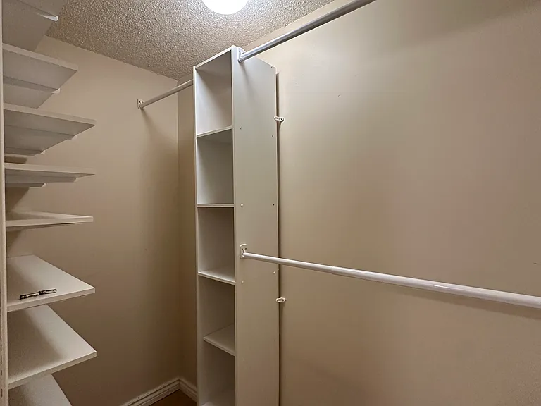 43 Taunton Rd E #39 — Photo 15