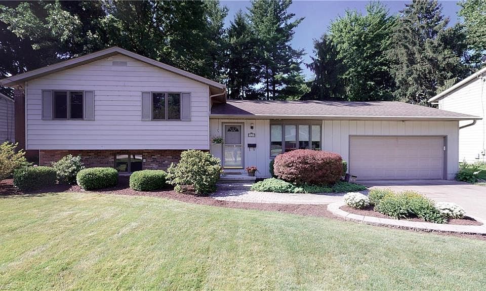 1st image of 714 Ivan Dr