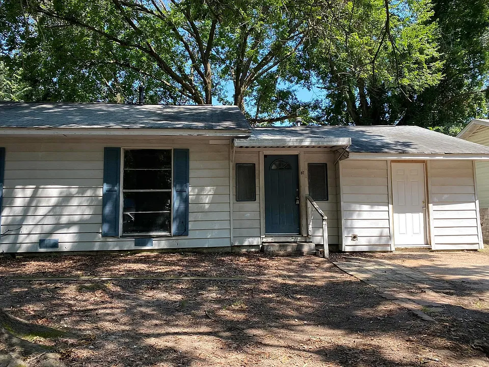 817 Macarthur Ave