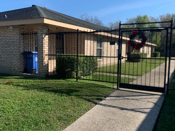 10900 Roger Dr #A, New Orleans, LA 70127