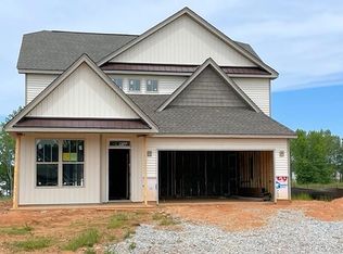 701 E Osprey Ln, Cowpens, SC 29330