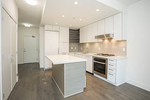 1628 W 4th Ave #213 Photo 1