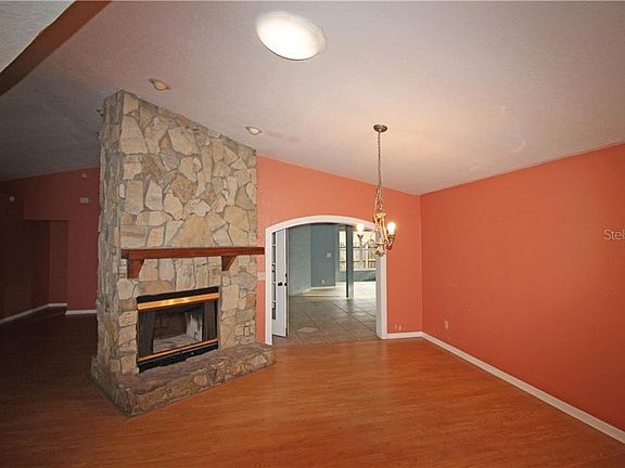 3rd image of 23545 Pine Lake St