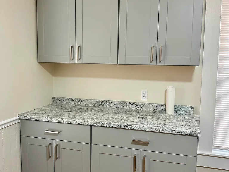 278 Auburn St #3 — Photo 4
