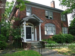 724 E 49th St #B, Savannah, GA 31405