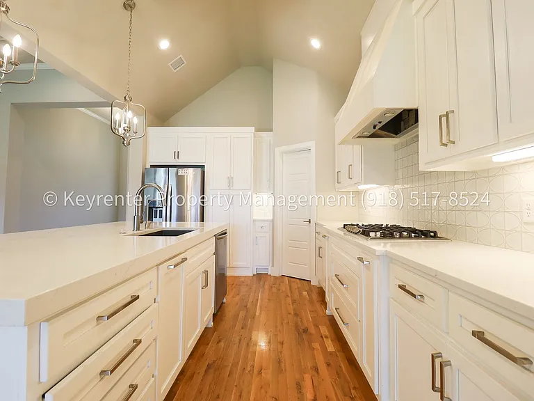 3809 W Union St — Photo 20