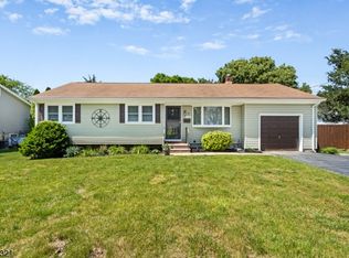516 Nicholas Rd, Brick, NJ 08724