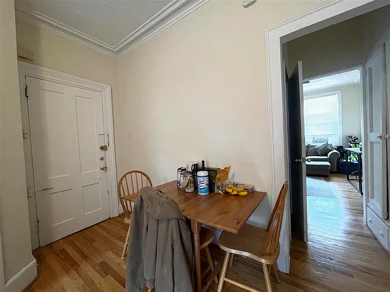 108 Park Ave #2 — Photo 3
