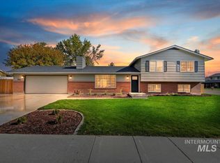 7092 W Chilacot Dr, Boise, ID 83709
