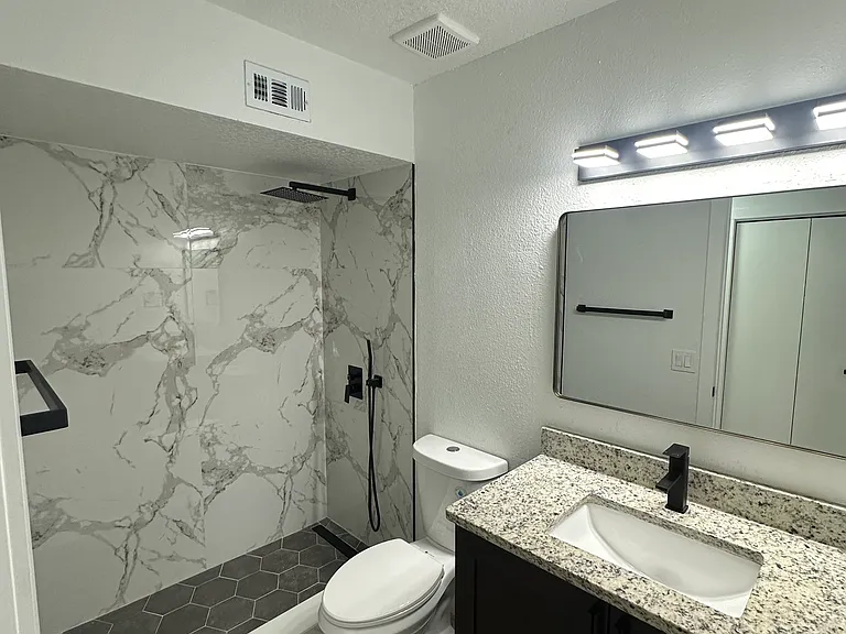 385 Wymore Rd #201 — Photo 35