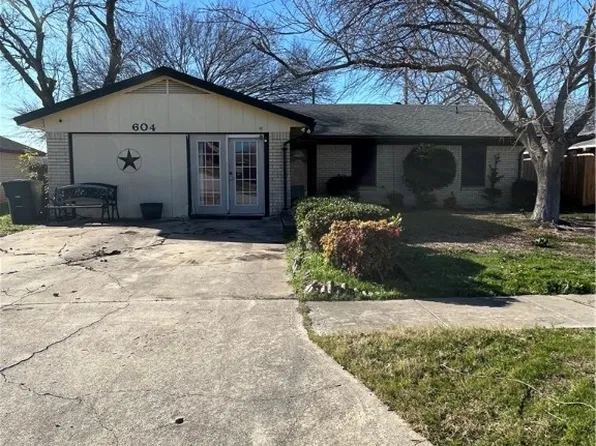 604 Colonial Ln, Killeen, TX 76543