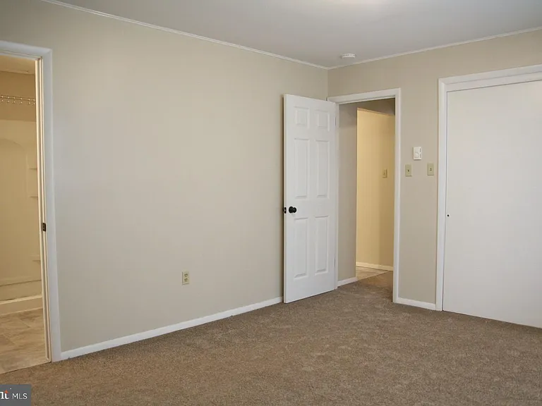 613 Mallard Rd — Photo 9