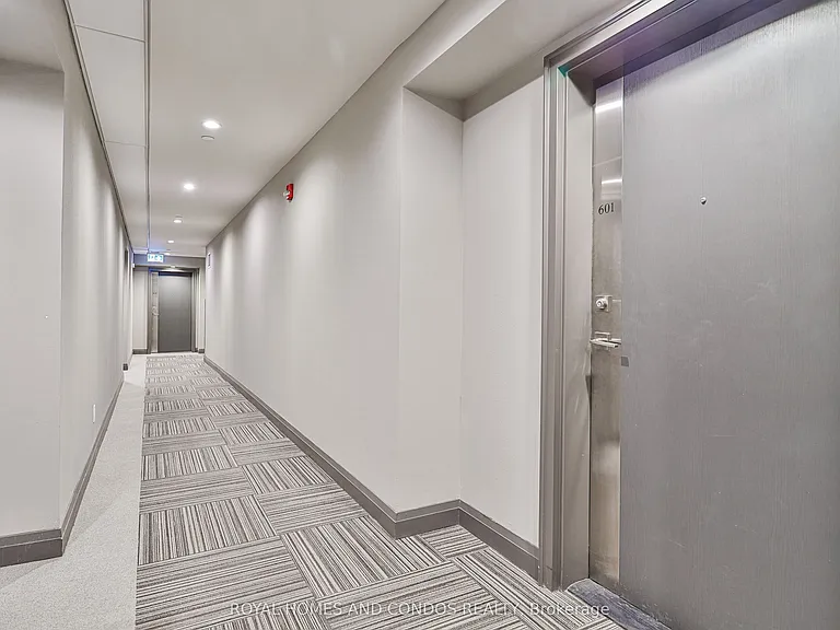 2 Adam Sellers St #601 — Photo 3