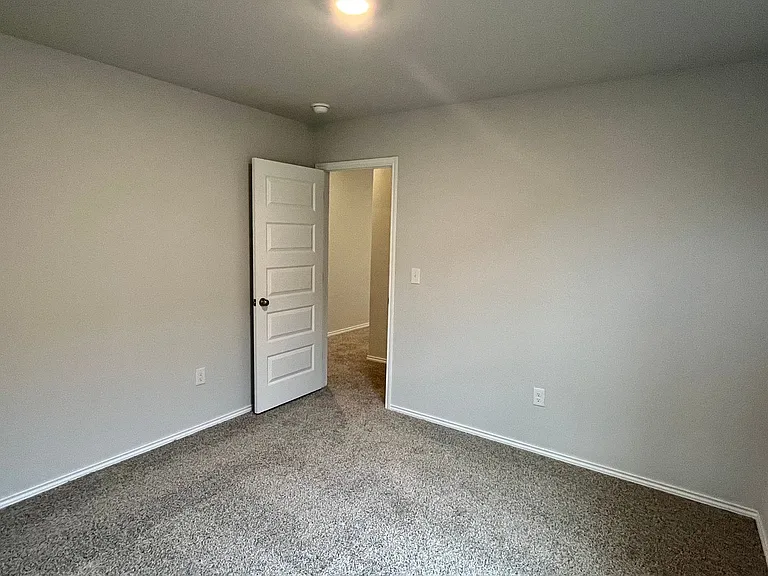 11625 Krew Way — Photo 12