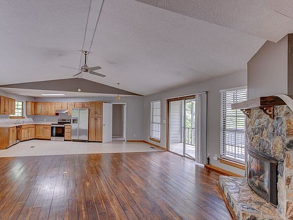 2nd image of 6817 Martha Ave