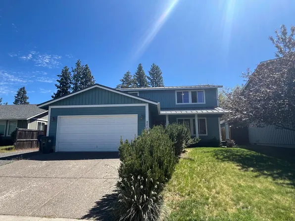 2500 NW Summerhill Dr, Bend, OR 97703