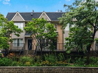208 Niagara St #18, Toronto, ON M6J3W5