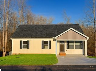 107 Everest Dr, Inman, SC 29349