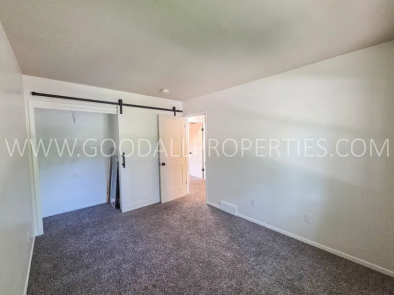 2908 78th St — Photo 8