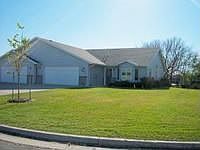 1st image of 2935 Campus Dr