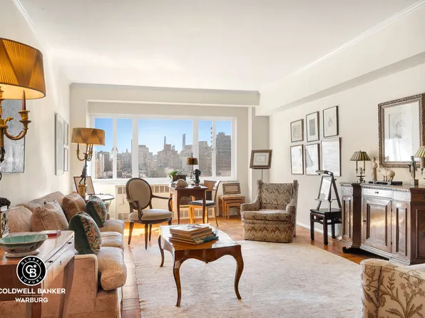 135 East 71st Street 12A image 1 of 8