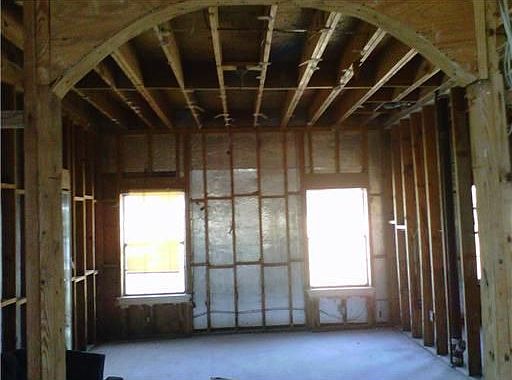 3rd image of 5831 Winchester Park Dr
