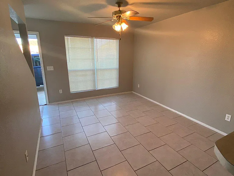 4002 Doraine Ct #B — Photo 11