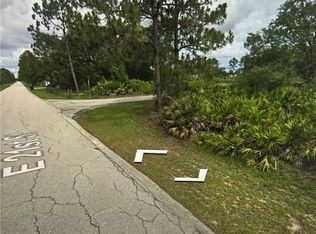 3901 E 21st St, Alva, FL 33920