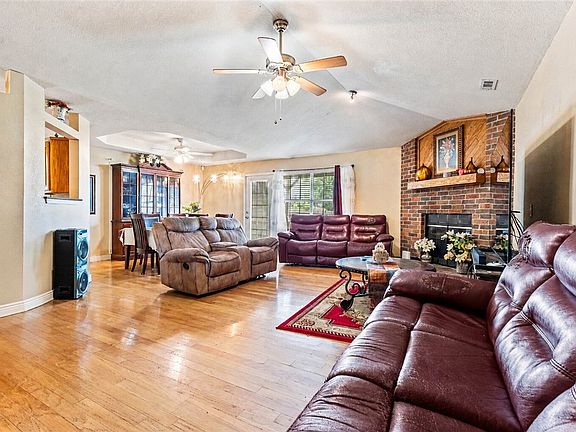 5th image of 1704 S 22nd St
