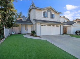 9908 N Canyon Creek Ln, Fresno, CA