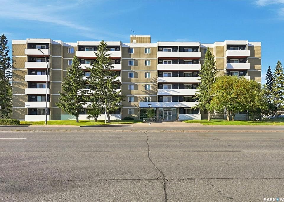1st image of UNIT 208-2830 Gordon ROAD