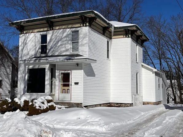 246 Mill St, Big Rapids, MI 49307