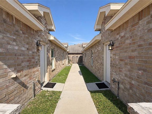 2nd image of 3907 Tinsley Ave